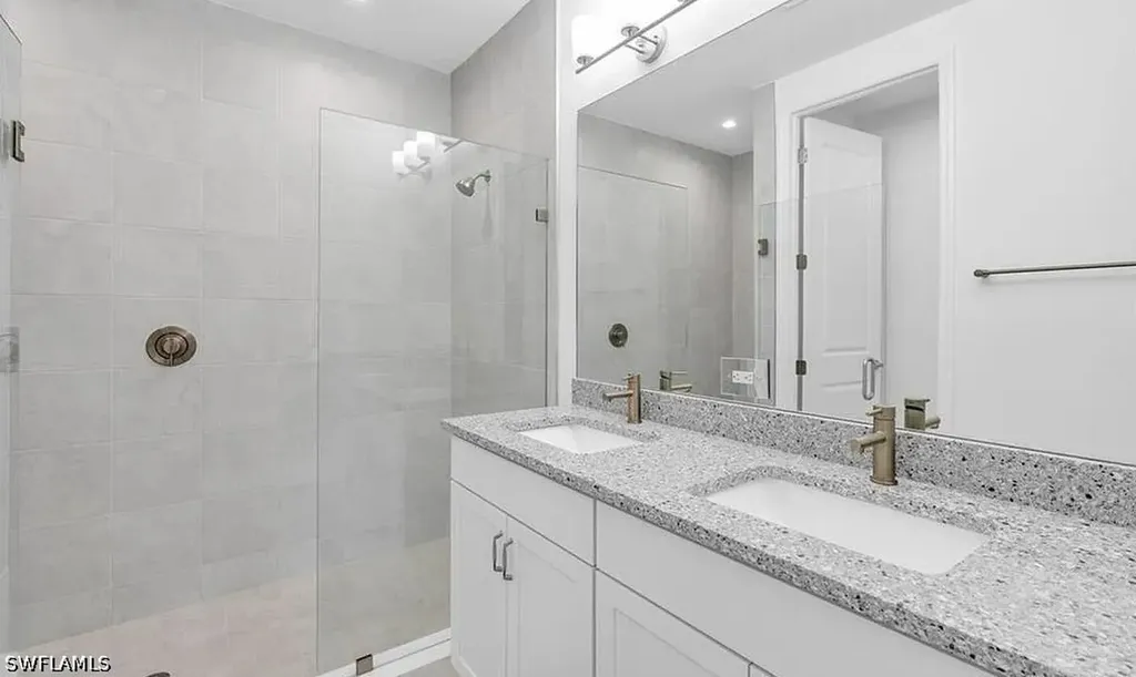 7624 Morgan Way Naples FL 34119