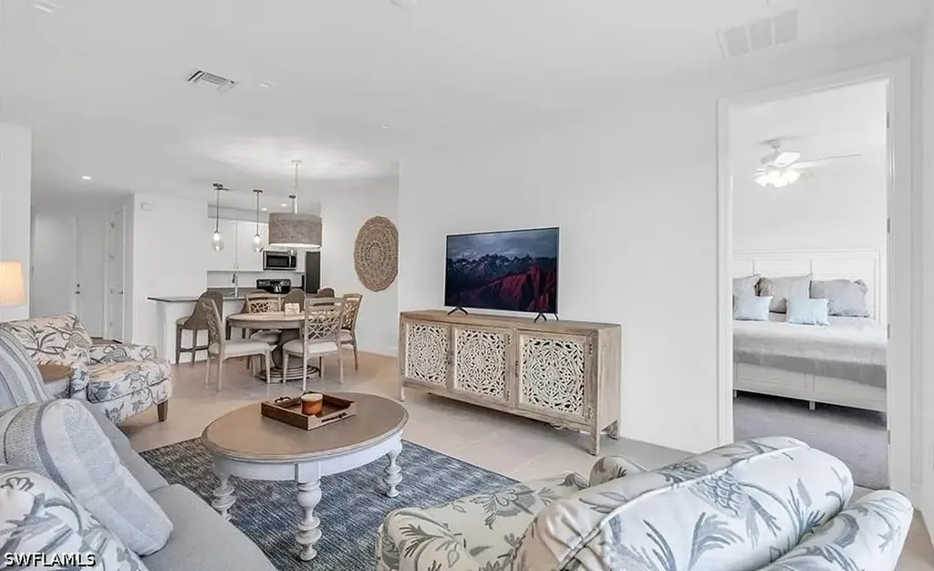 7624 Morgan Way Naples FL 34119