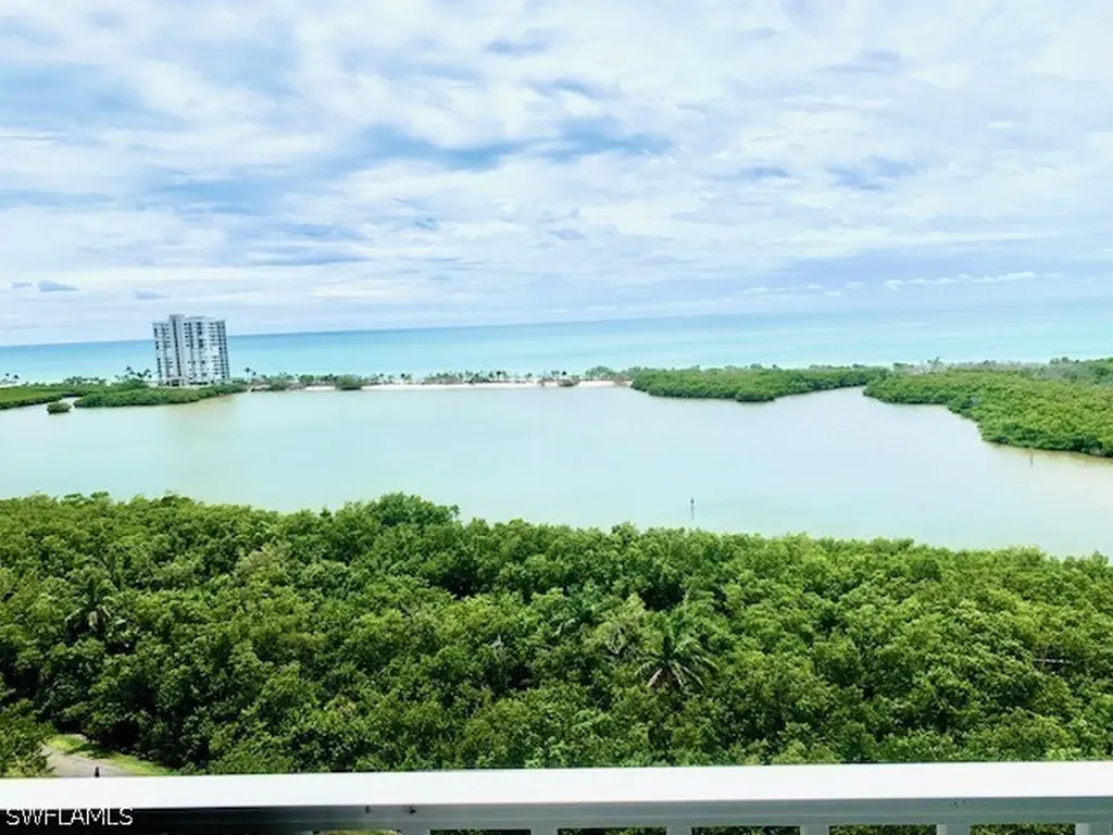 5550 Heron Point Drive Naples FL 34108