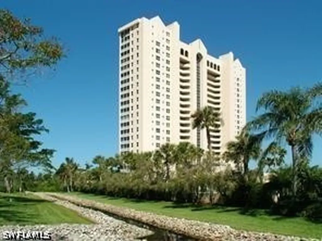 5550 Heron Point Drive Naples FL 34108