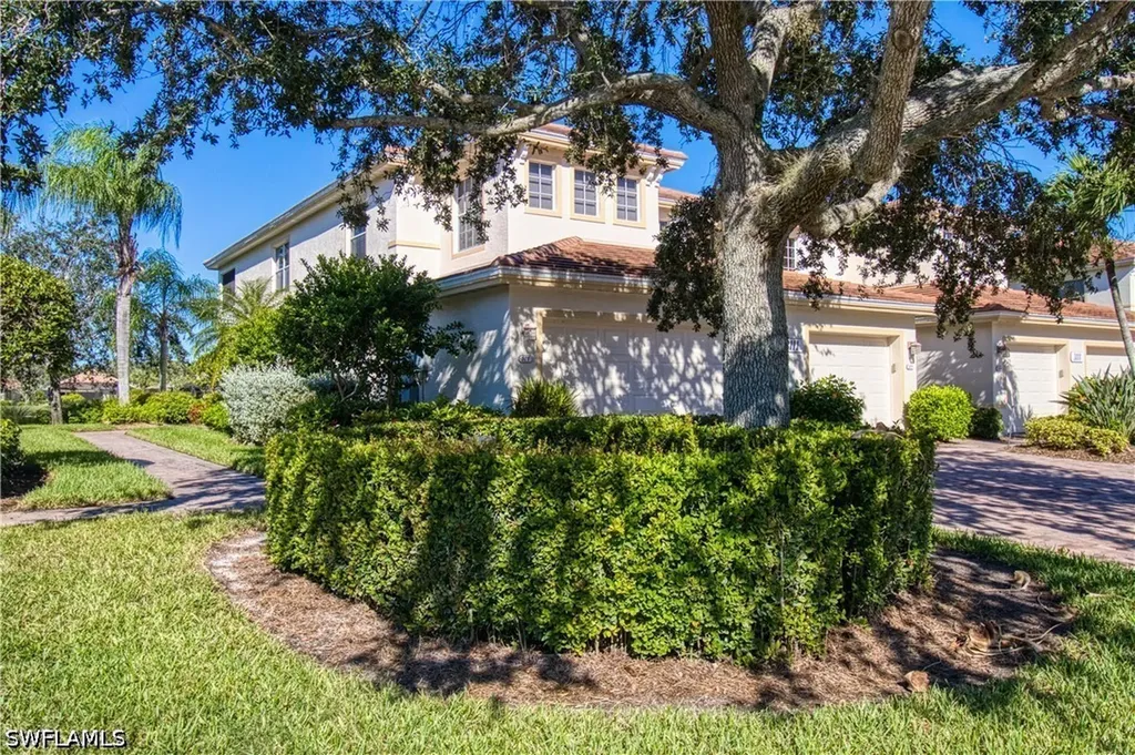 3111 Meandering Way Fort Myers FL 33905
