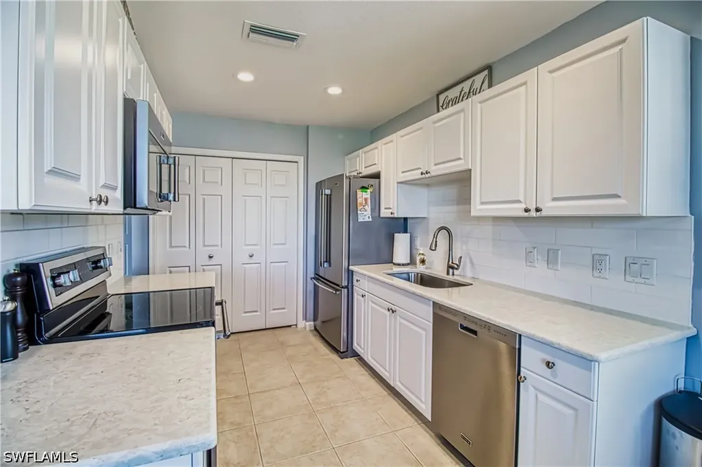 3111 Meandering Way Fort Myers FL 33905