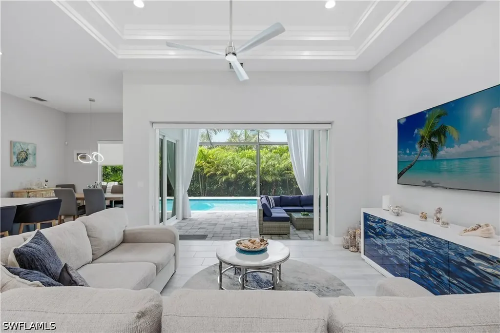 68 Tahiti Road Marco Island FL 34145