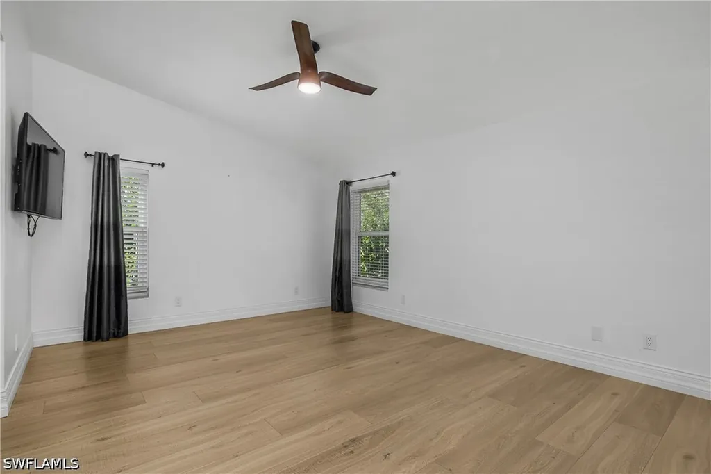 401 Countryside Drive Naples FL 34104