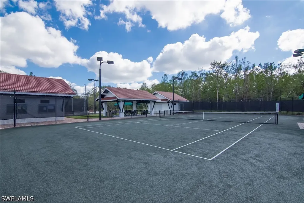 401 Countryside Drive Naples FL 34104