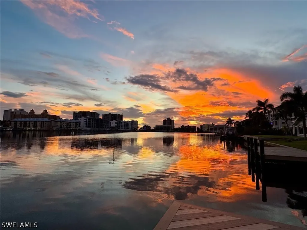 432 Oak Avenue Naples FL 34108
