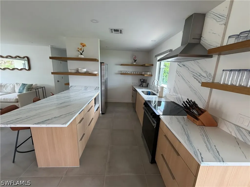 432 Oak Avenue Naples FL 34108