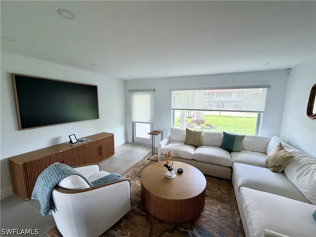 432 Oak Avenue Naples FL 34108