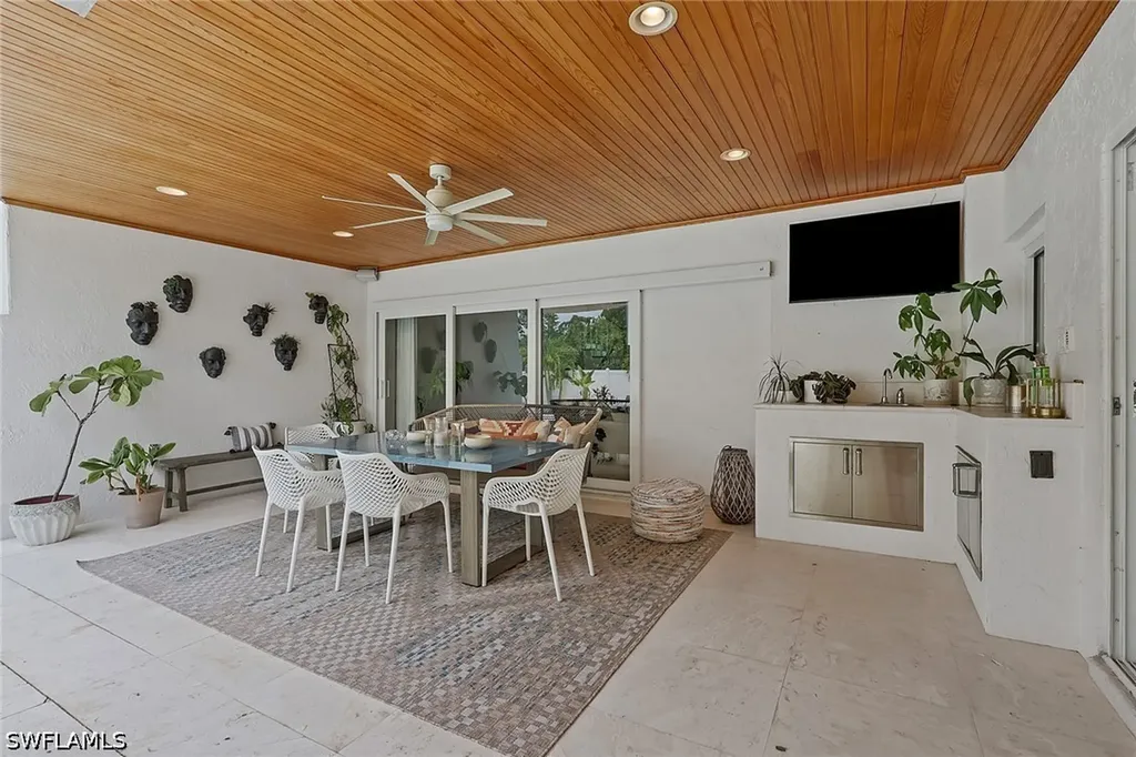 5160 Crayton Place S Naples FL 34103
