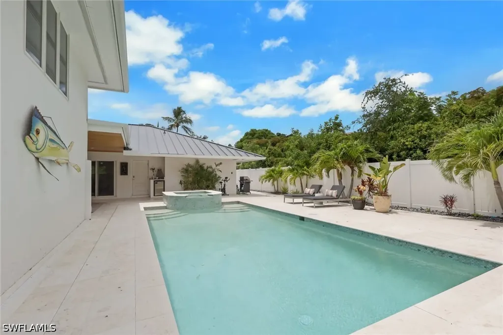 5160 Crayton Place S Naples FL 34103