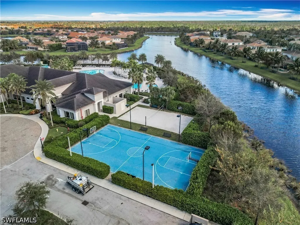 4310 Aurora Street Naples FL 34119