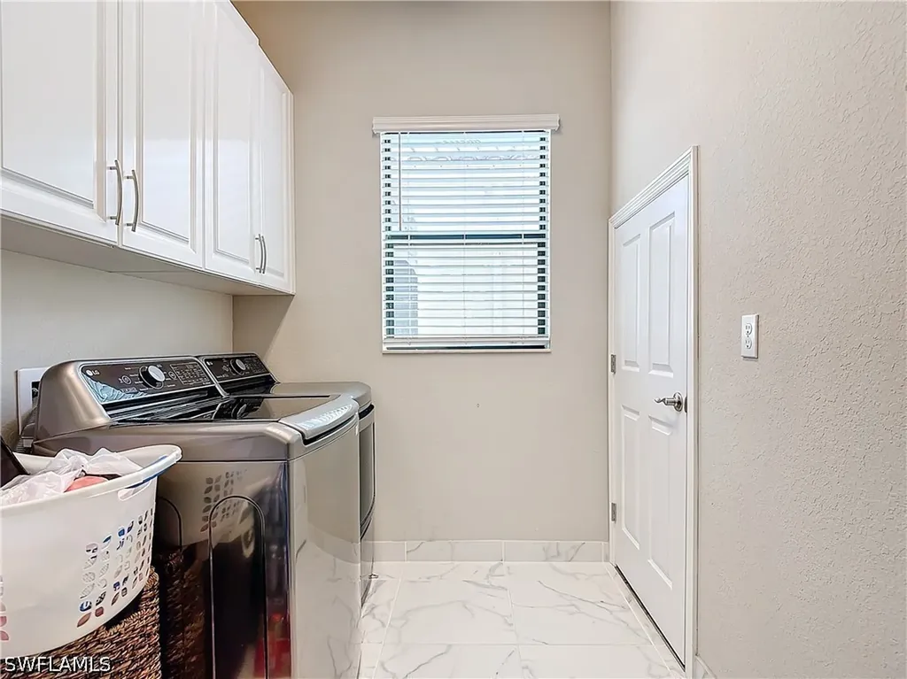 4310 Aurora Street Naples FL 34119