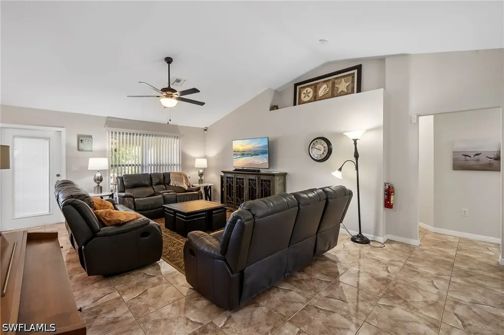 2409 E Edgewater Way Lehigh Acres FL 33936