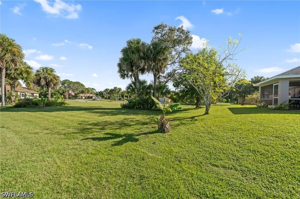 2409 E Edgewater Way Lehigh Acres FL 33036