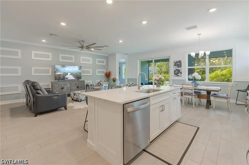 299 Tamarindo Lane Naples FL 34114