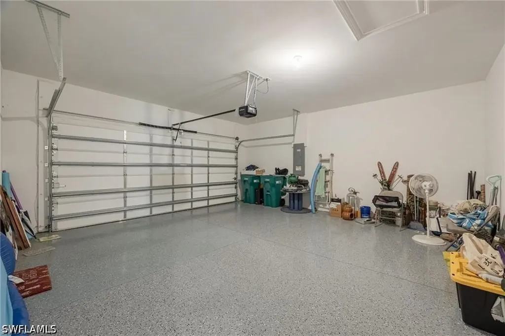 299 Tamarindo Lane Naples FL 34114