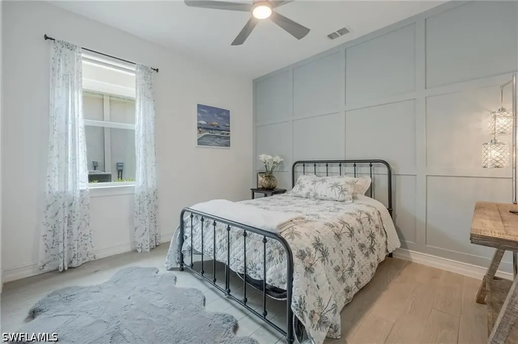 299 Tamarindo Lane Naples FL 34114
