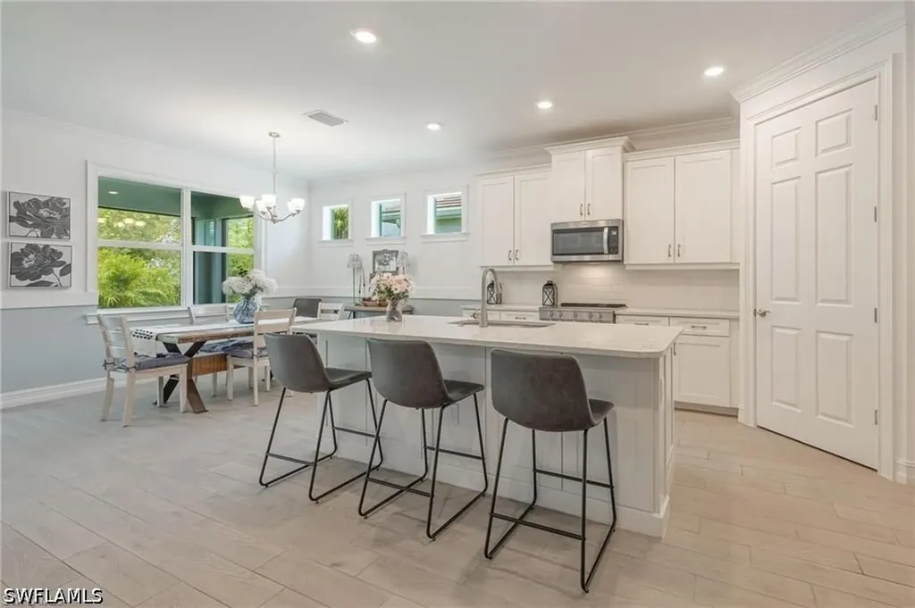 299 Tamarindo Lane Naples FL 34114