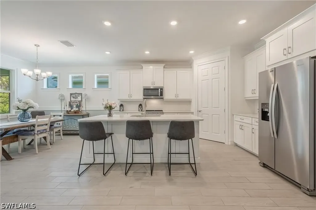 299 Tamarindo Lane Naples FL 34114