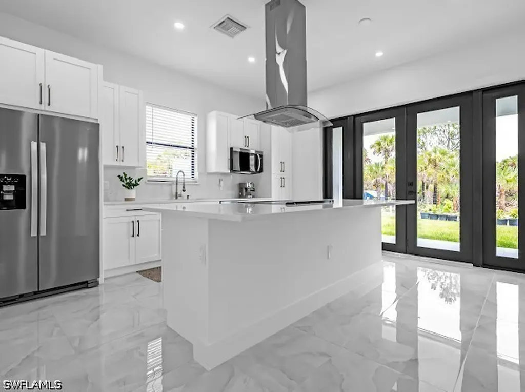 2625 32nd Avenue SE Naples FL 34117