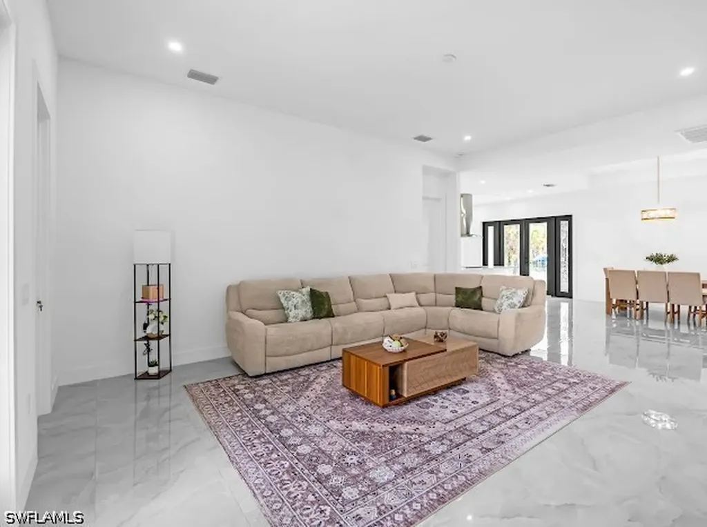 2625 32nd Avenue SE Naples FL 34117