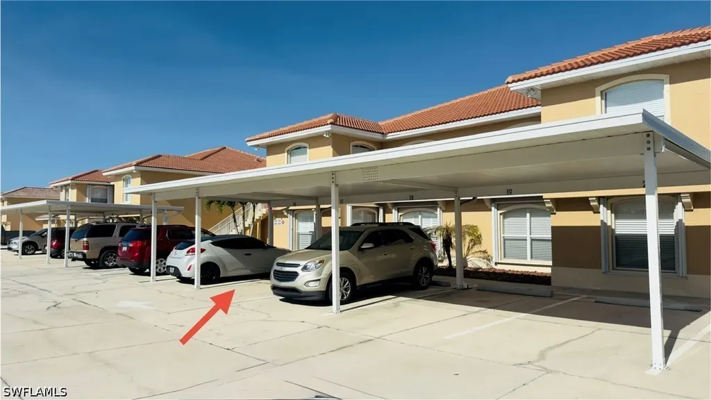 4520 Skyline Boulevard Cape Coral FL 33914