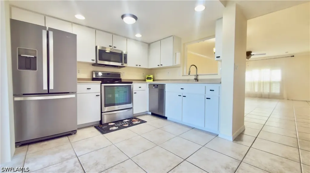 4520 Skyline Boulevard Cape Coral FL 33914