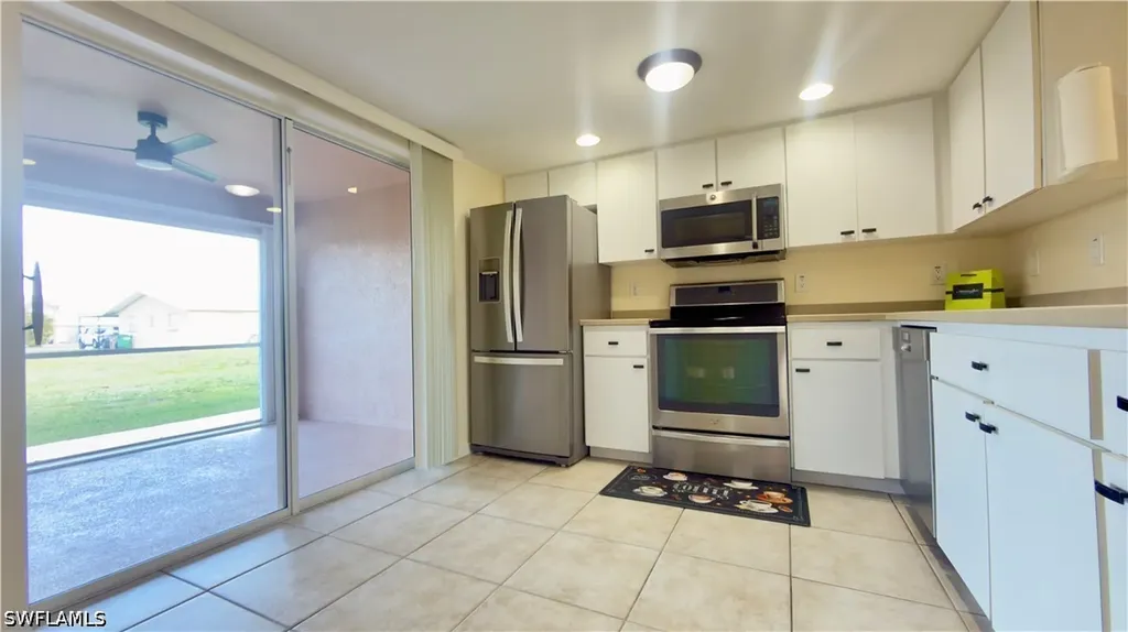 4520 Skyline Boulevard Cape Coral FL 33914