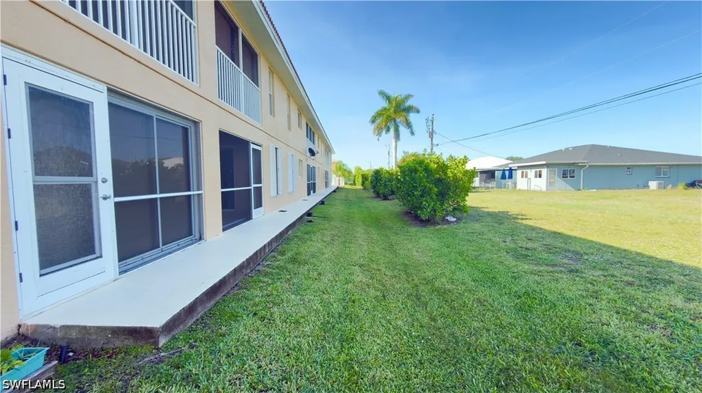 4520 Skyline Boulevard Cape Coral FL 33914