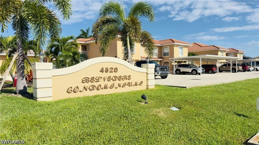 4520 Skyline Boulevard Cape Coral FL 33914