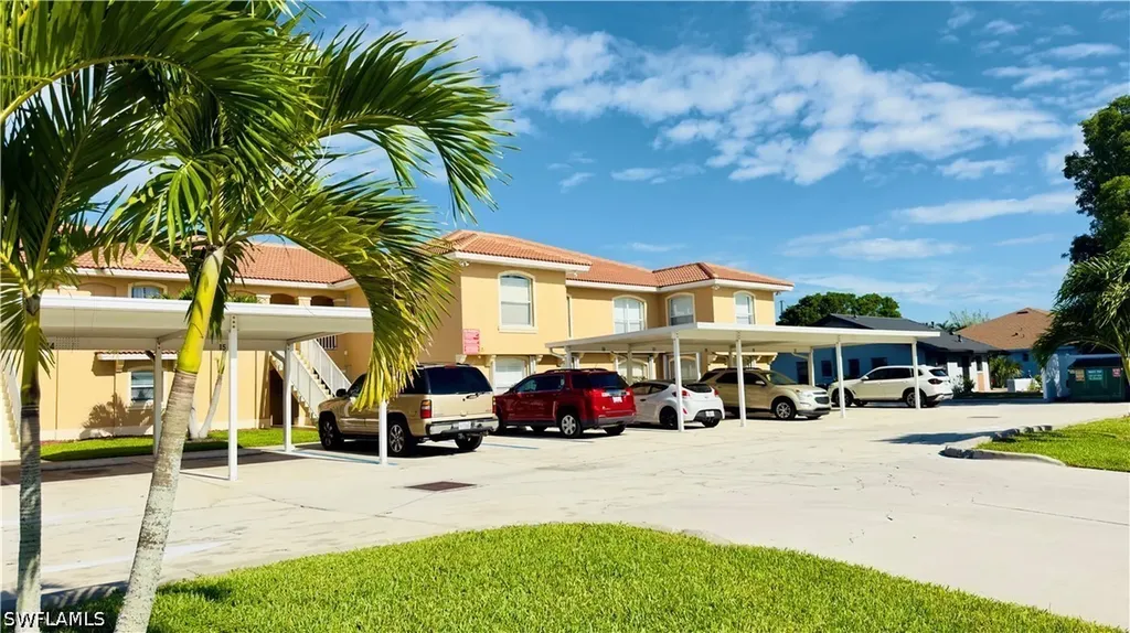 4520 Skyline Boulevard Cape Coral FL 33914