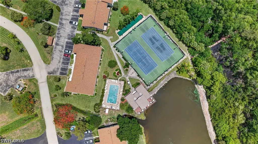 5725 Foxlake Drive North Fort Myers FL 33917