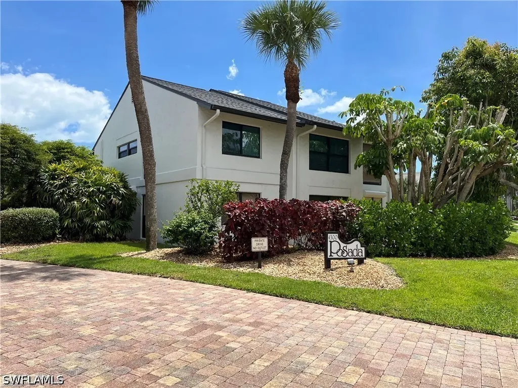 4300 Belair Lane Naples FL 34103