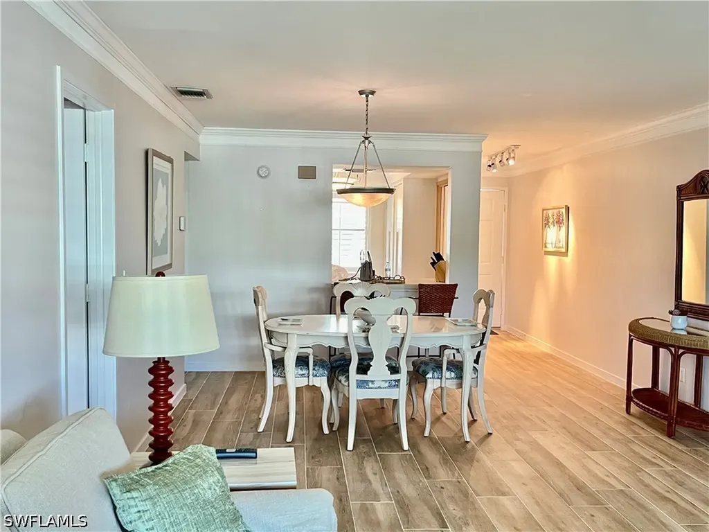 4300 Belair Lane Naples FL 34103