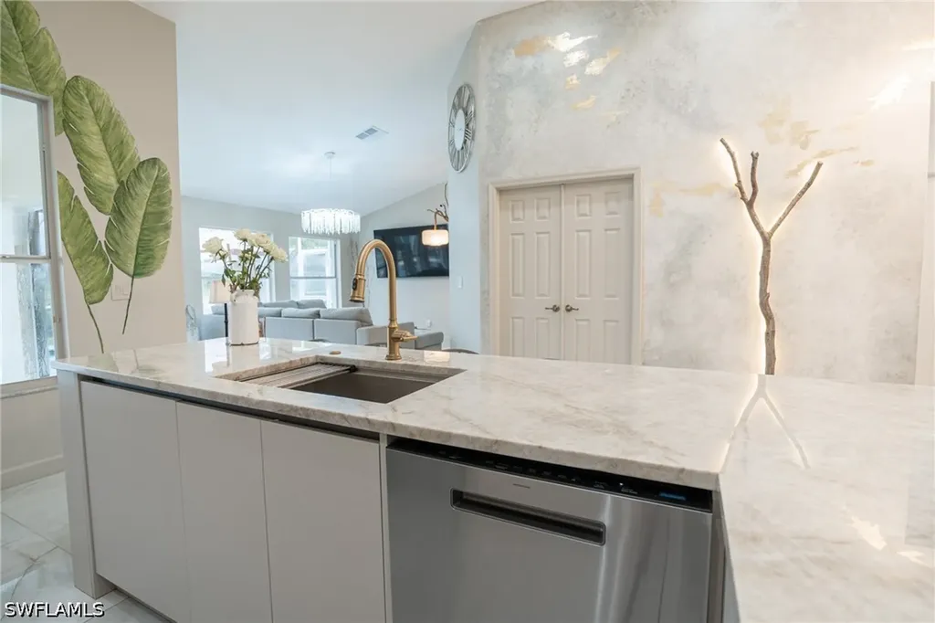 7712 Citrus Hill Lane Naples FL 34109