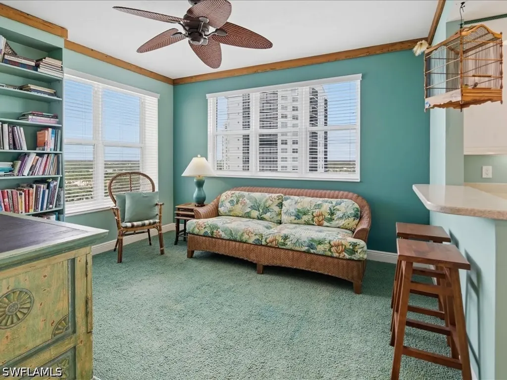425 Cove Tower Drive Naples FL 34110