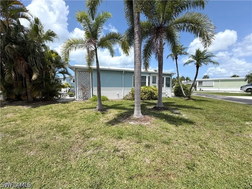 4701 Mayflower Way W Estero FL 33928