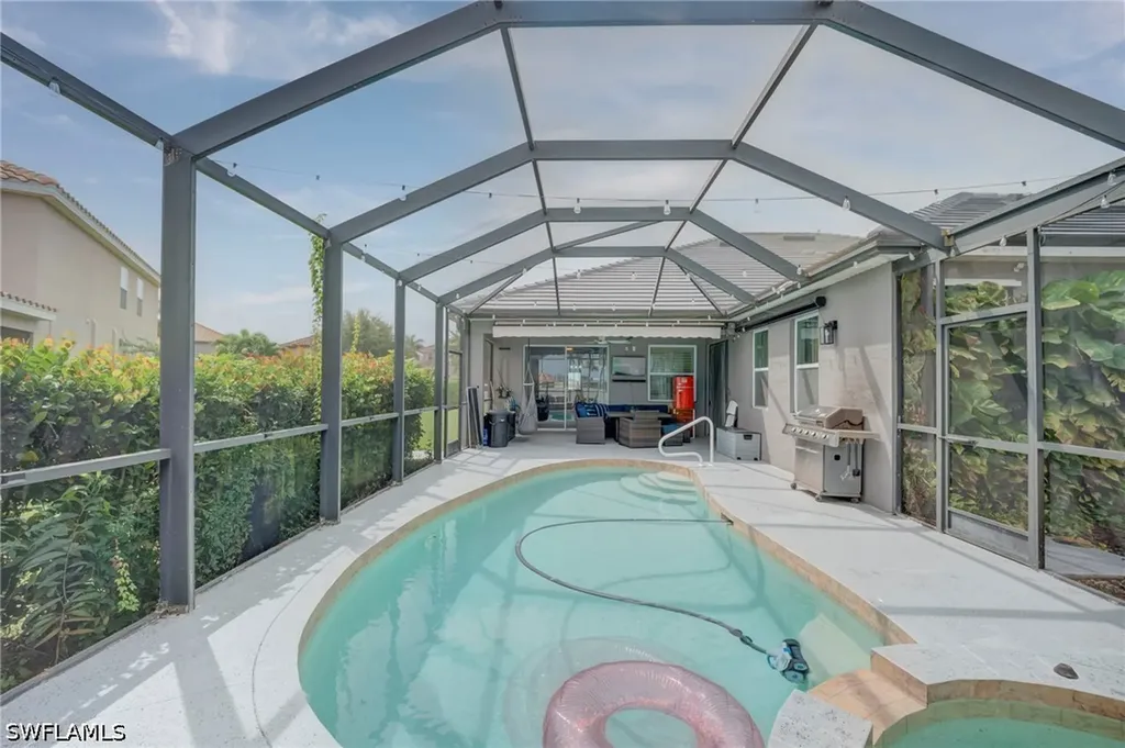 2831 Via Piazza Loop Fort Myers FL 33905