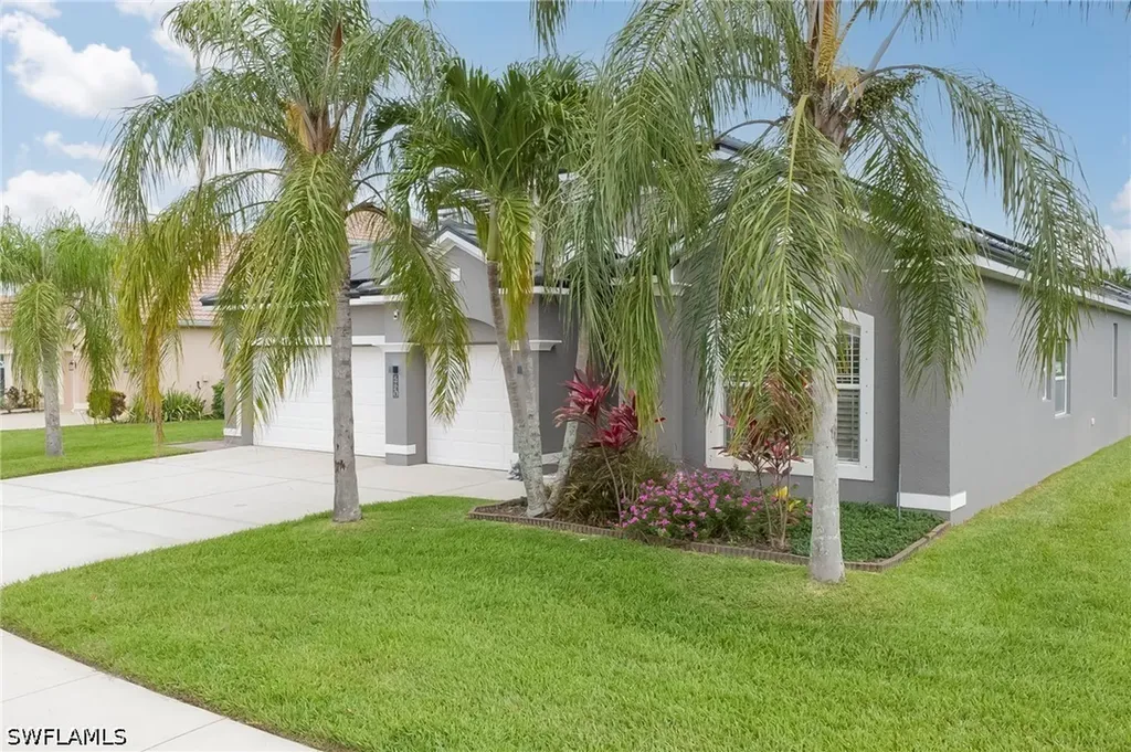 2831 Via Piazza Loop Fort Myers FL 33905
