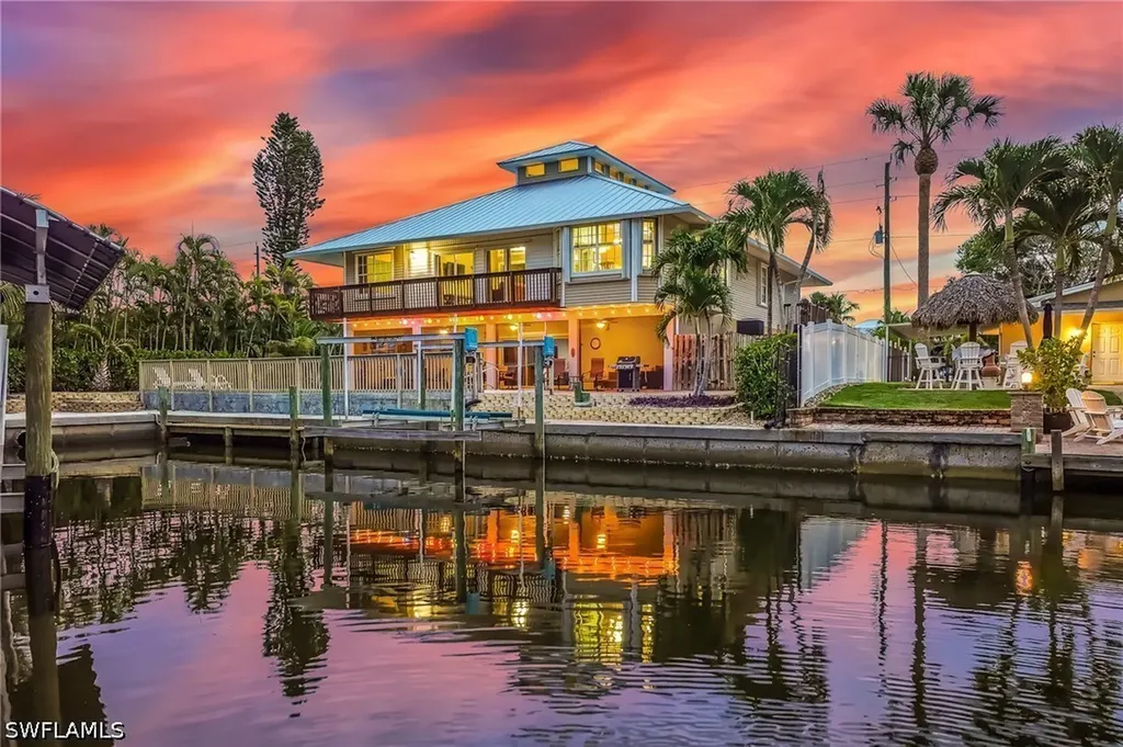 Bonita Springs FL, 4692 Spring Creek Drive