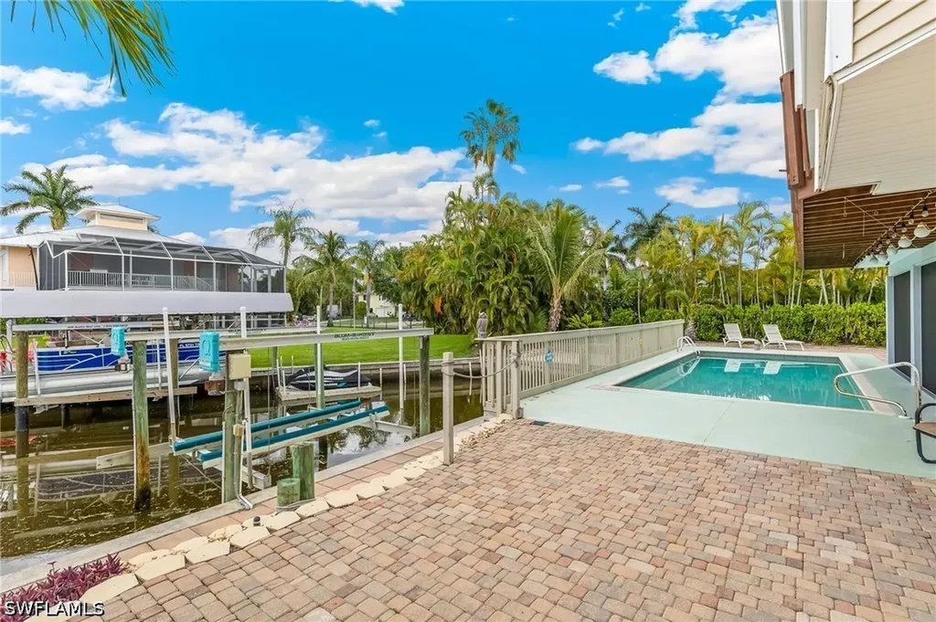4692 Spring Creek Drive Bonita Springs FL 34134