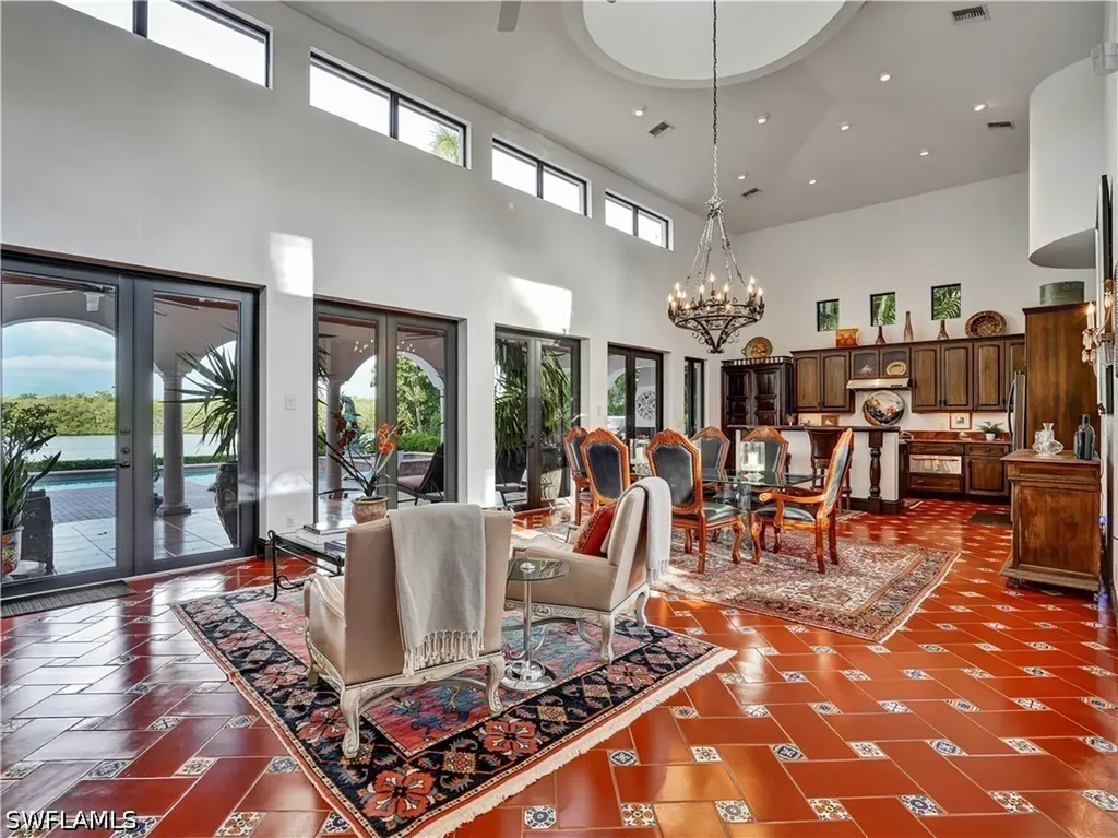 2535 Tarpon Road Naples FL 34102