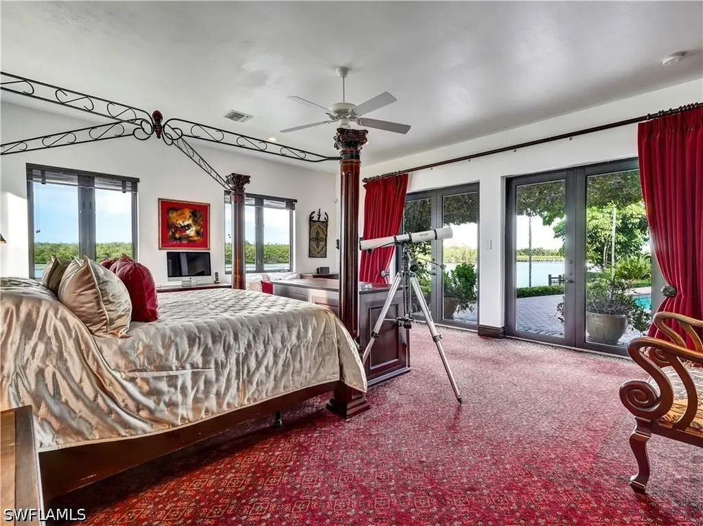 2535 Tarpon Road Naples FL 34102