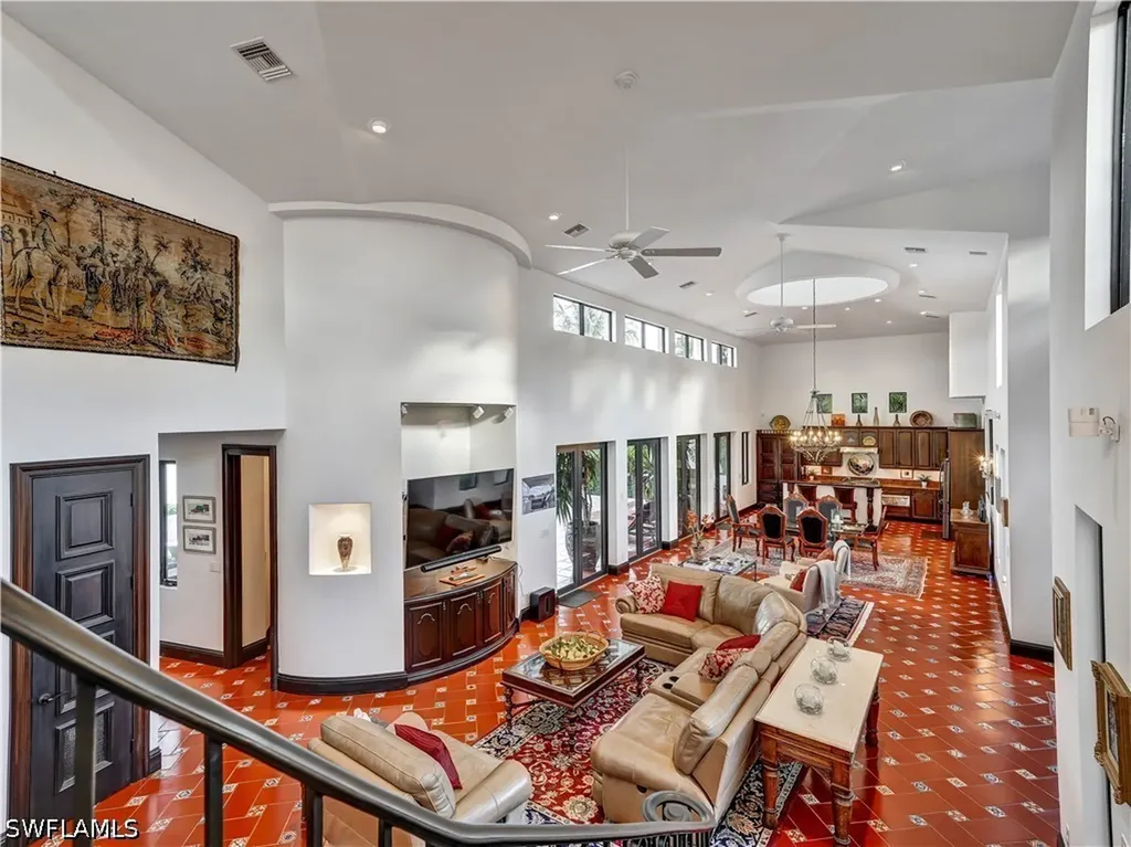 2535 Tarpon Road Naples FL 34102