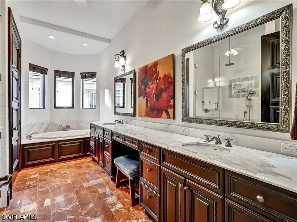 2535 Tarpon Road Naples FL 34102