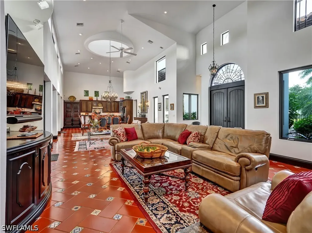 2535 Tarpon Road Naples FL 34102