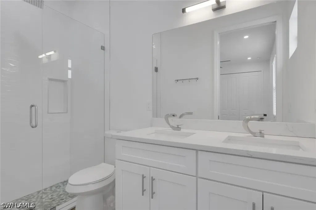 11563 Saunders Avenue Bonita Springs FL 34135