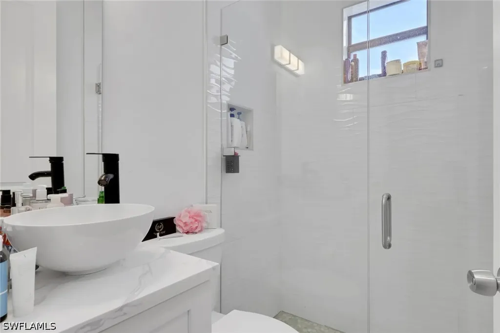 11563 Saunders Avenue Bonita Springs FL 34135