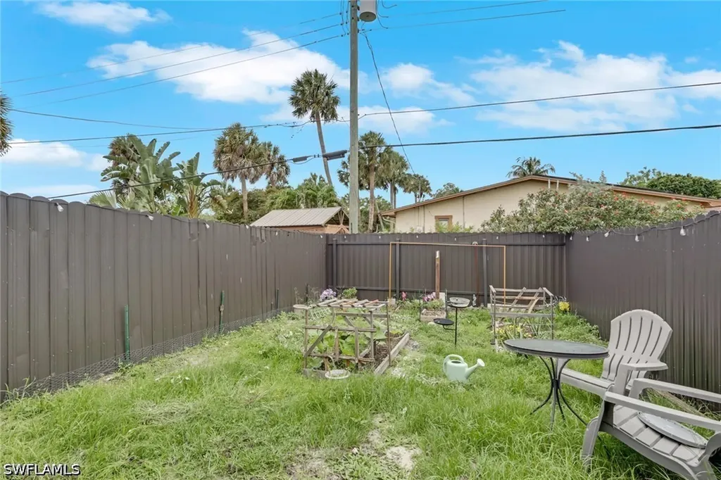 11563 Saunders Avenue Bonita Springs FL 34135