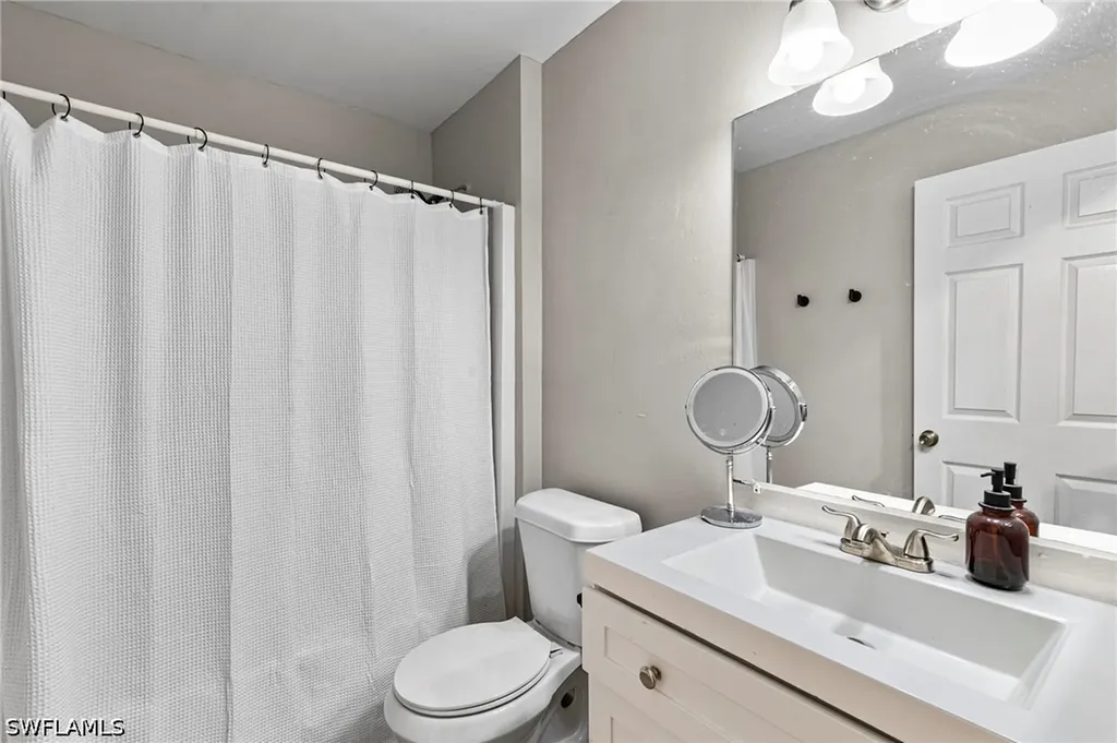 8264-8268 Matanzas Road Fort Myers FL 33967